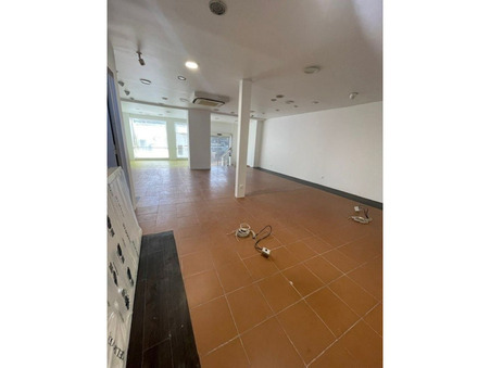 Local commercial 2 407 &euro;  sur Antony (92160) - Réf. 4682