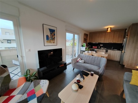 Location Appartement HUNINGUE Réf. AWAE1194 - Slide 1