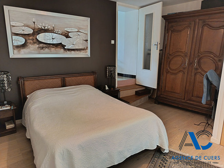 Maison 284 000 €  sur Cuers (83390) - Réf. NMMV228