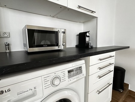 A louer autre 1 550 &euro;  Paris