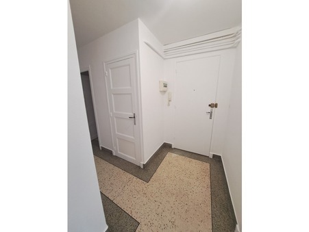 Appartement 575 &euro;  Réf. 0001750017 Clermont Ferrand
