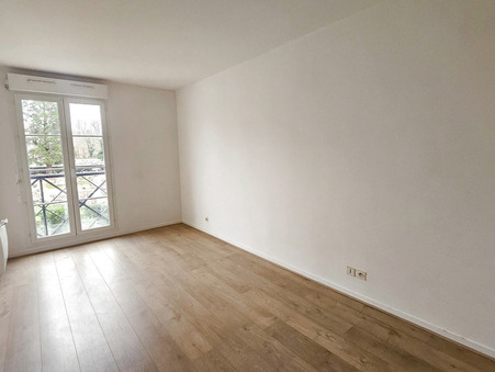 A louer appartement 990 €  Avon