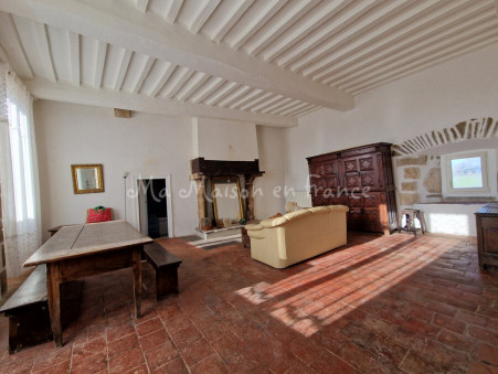 Chateau 640 000 &euro; Réf. 1530 Moulins