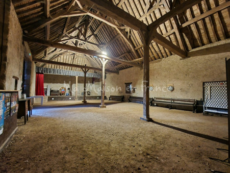 Vente chateau 640 000 &euro; Moulins