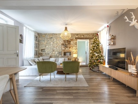 Maison sur Villecerf ; 375 000 &euro;  ; A vendre Réf. 215231