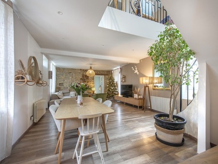 Maison sur Villecerf ; 375 000 &euro;  ; Achat Réf. 215231