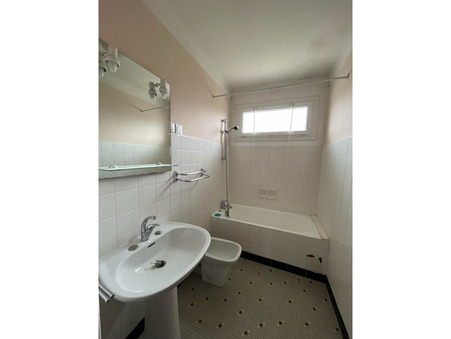 A louer maison 696 &euro;  Saint Germain sur Ille