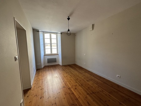 Vente immeuble 420 000 &euro; Saintes