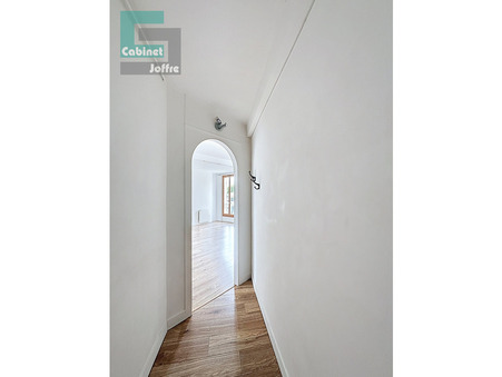 Appartement sur Fontainebleau ; 190 000 &euro;  ; Vente Réf. 3080