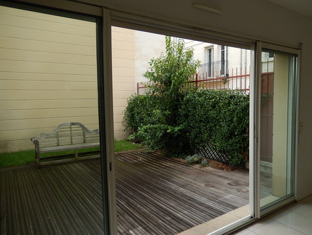 A louer maison 2 629 &euro;  Bordeaux