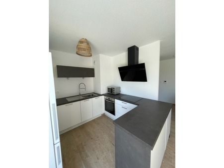 Location Appartement SAINT-LOUIS Réf. SLL1941 - Slide 1