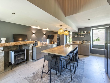 Maison sur Aufferville ; 580 000 &euro;  ; Vente Réf. 216104