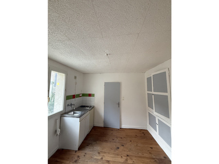 Appartement sur Avesnes-sur-Helpe ; 365 &euro;  ; Location Réf. 1_2423_AJ