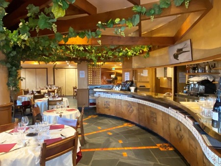 Local commercial 391 500 &euro;  Réf. 771 Font-Romeu-Odeillo-Via