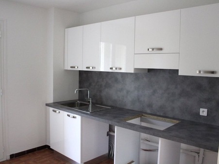 Location Appartement Bastia Réf. 2673928 - Slide 2