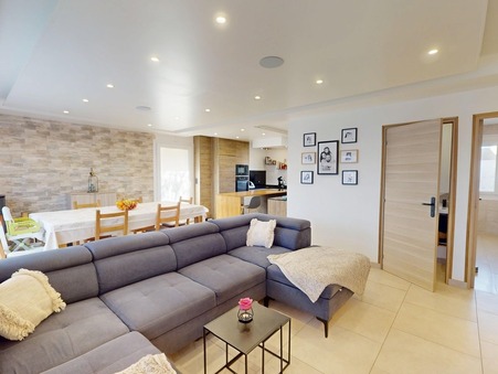 Maison 349 900 &euro;  sur Saint Pierre Lès Nemours (77140) - Réf. 216201