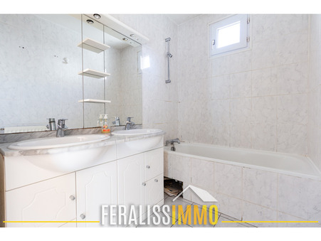 Appartement 179 500 &euro;  Réf. 10011 Jouy-le-Moutier