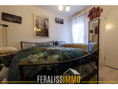 Appartement 164 500 &euro;  Réf. 10008 Jouy-le-Moutier