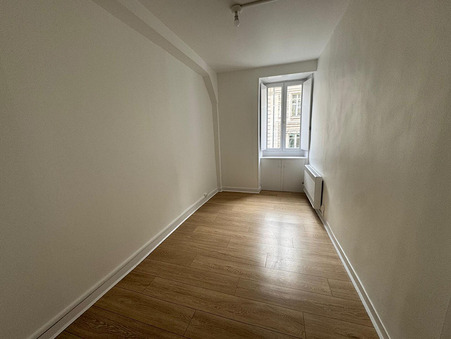 Appartement 1 000 &euro;  Réf. 4543A Rennes