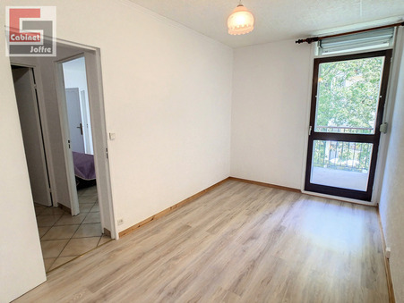 A louer appartement Avon 77210; 875 &euro; 