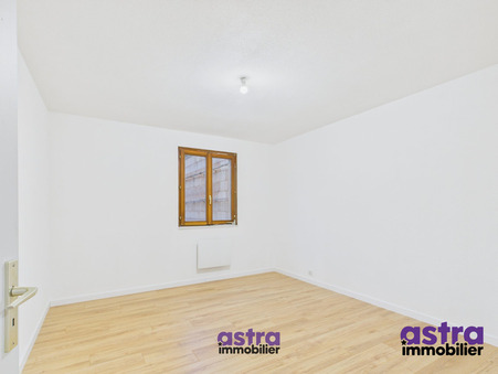 A louer appartement 800 &euro;  Durmenach