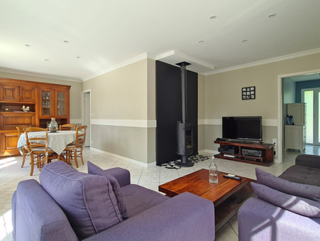 A vendre maison Saint Genest Lerpt 42530; 498 000 &euro; 