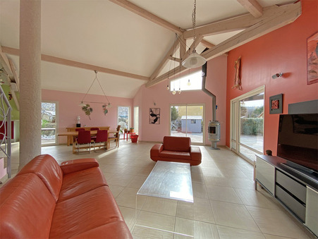 Maison 499 000 &euro;  Réf. NEOCHAJE1600 Saint Jean Bonnefonds