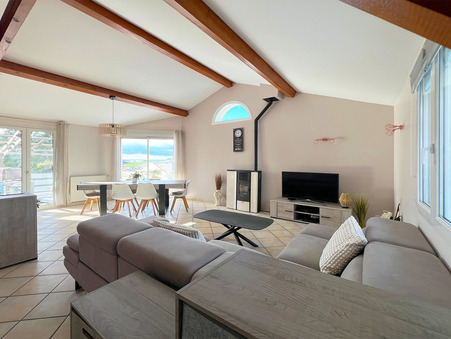 Maison 339 000 &euro;  Réf. CHAJE6192 Saint Christo en Jarez