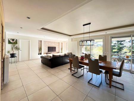 Maison 379 000 &euro;  Réf. CHAJE6086 Planfoy