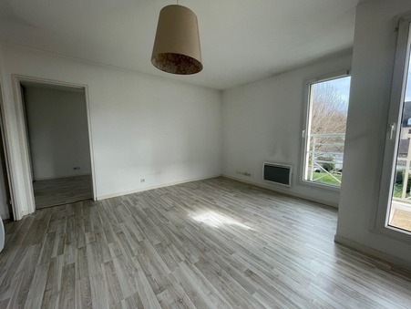 Appartement 880 &euro;  Réf. 1046-VALERE95150_1046 Taverny