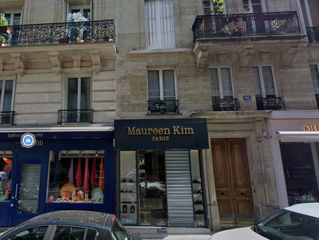 A louer local commercial Paris 75116; 3 000 &euro; 