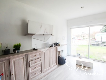 A vendre maison Saint Savin 33920; 220 000 &euro;