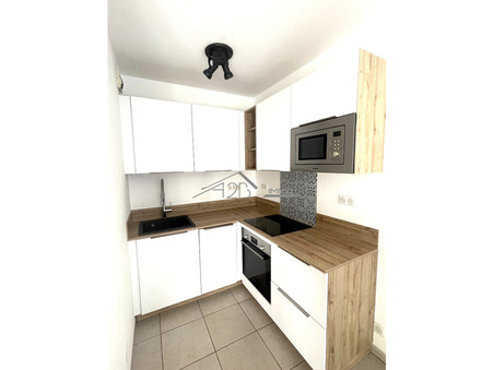 Location Appartement Bastia Réf. 232 - Slide 1