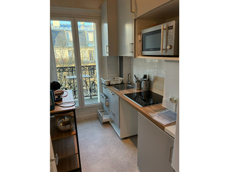 A louer appartement 1 831 &euro;  Paris