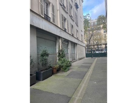 Location local commercial Paris 10eme Arrondissement 75010; 10 000 &euro; 