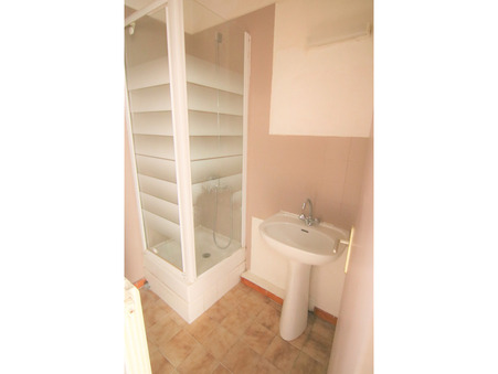 Appartement 850 &euro;  Réf. 55ROURDC Marseille