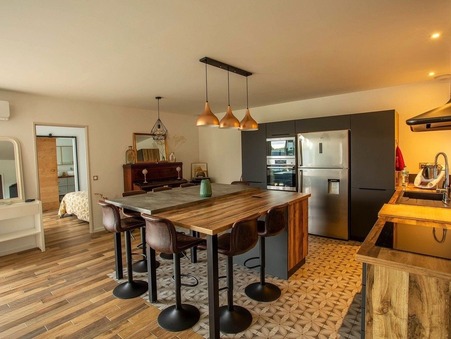 A vendre maison Targon 33760; 292 600 &euro;