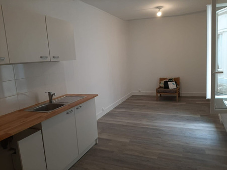 A louer appartement 1 106 &euro;  Paris