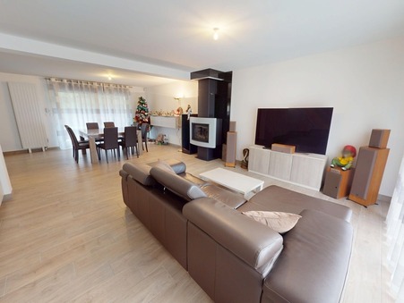 A vendre maison Saint Pierre Lès Nemours 77140; 350 000 &euro; 