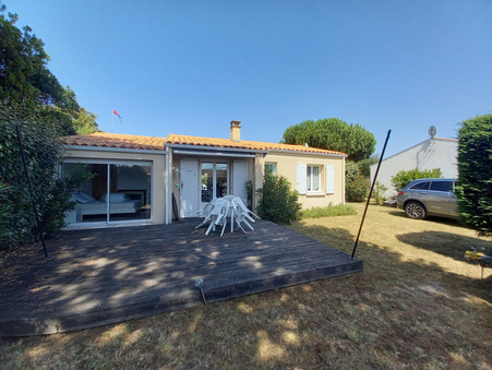 Maison sur Le Château-d'Oléron ; 263 750 &euro; ; Achat Réf. 3733