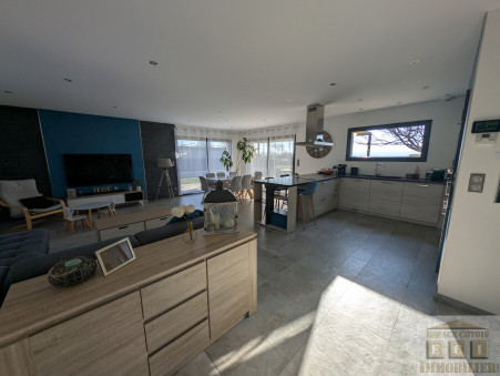 A vendre maison Penol 38260; 299 000 &euro; 