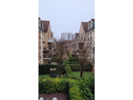 A louer apartment &euro; 890  Dijon