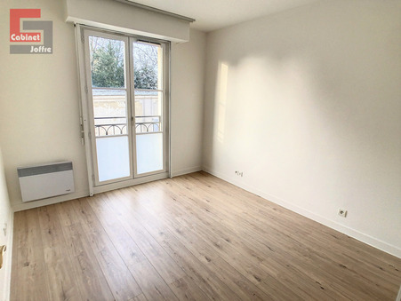 Appartement 842 &euro;  sur Fontainebleau (77300) - Réf. 949