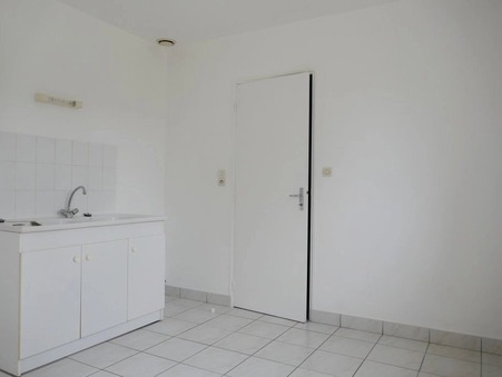 Location maison Nuaillé 49340; 700 &euro; 