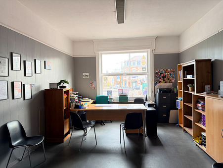 Local commercial 926 &euro;  Réf. 487 Mouvaux