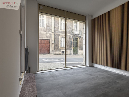Achat local professionnel Poitiers Réf. 1036