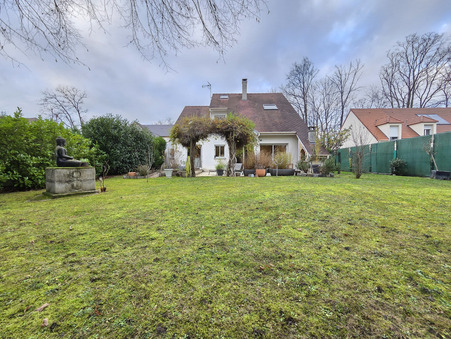 Maison sur Le Plessis-Trévise ; 778 000 &euro;  ; A vendre Réf. 11069