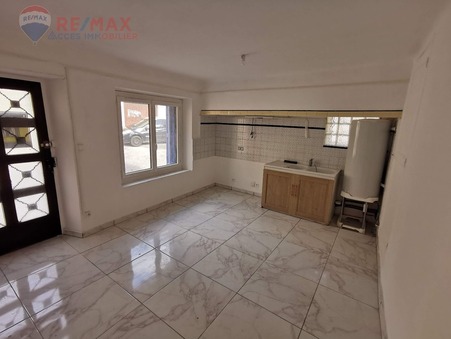 A louer appartement 542 &euro;  Marseillette