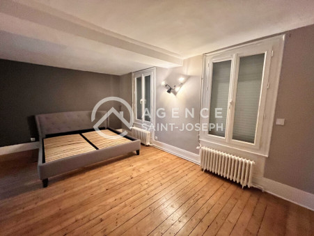 A vendre maison Yvetot 76190; 745 000 &euro;