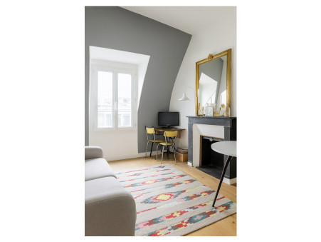 Appartement 1 250 &euro;  sur Paris 7eme Arrondissement (75007) - Réf. 734edb9f7403f62_rand